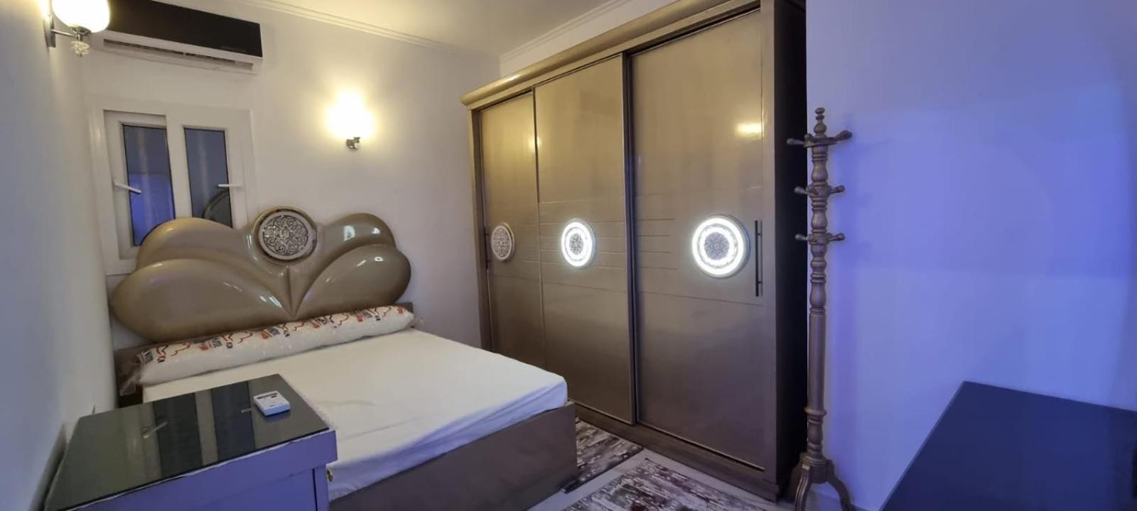 Sandbeach Apartment *